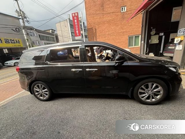 Kia The New Carnival 2018 Черный из Кореи, фото 5