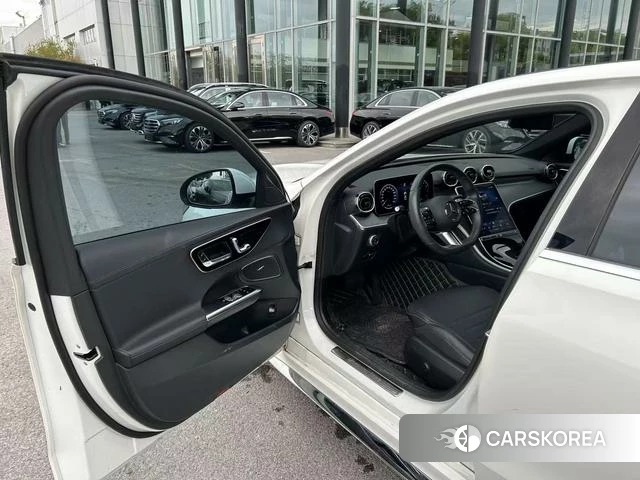Mercedes-Benz Class C id 4297616 из Китая 11