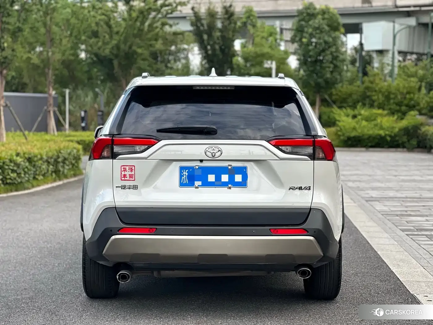 Toyota RAV4 id 4628076 из Китая 10