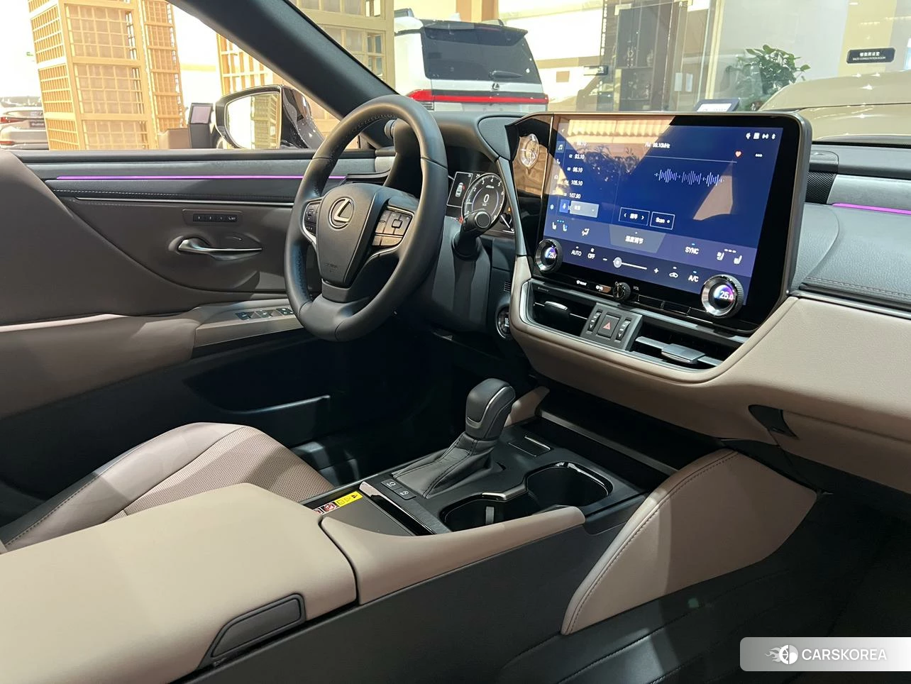 Lexus ES id 4514792 из Китая 10
