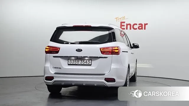 Kia The New Carnival id 3509601 из Кореи 14