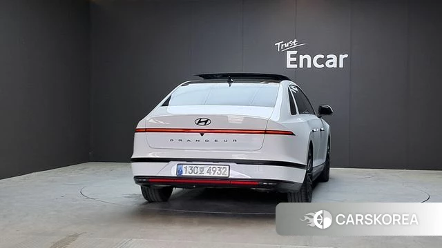 Hyundai Grandeur (GN7) id 4500019 из Кореи 28