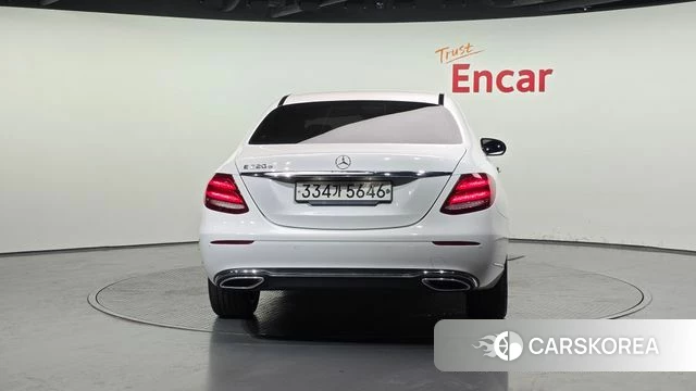 Mercedes-Benz E-Class W213 id 4331332 из Кореи 26