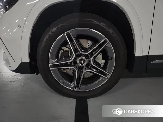 Mercedes-Benz GLA - Class H247 id 3769486 из Кореи 14