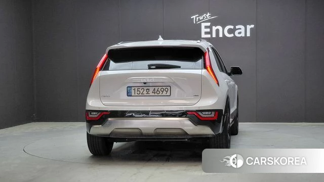 Kia Di Ol Nu Niro id 4585546 из Кореи 24