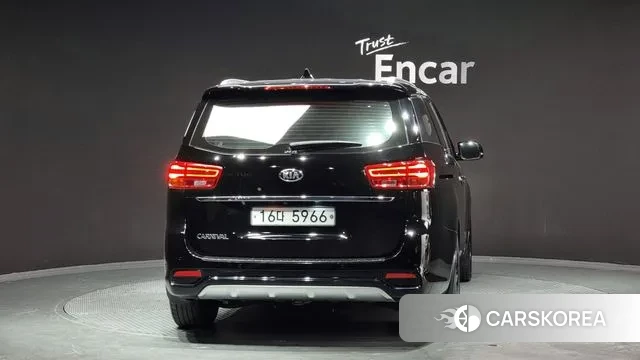 Kia The New Carnival id 3434581 из Кореи 14