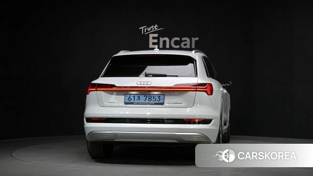 Audi e-Tron id 3924207 из Кореи 14