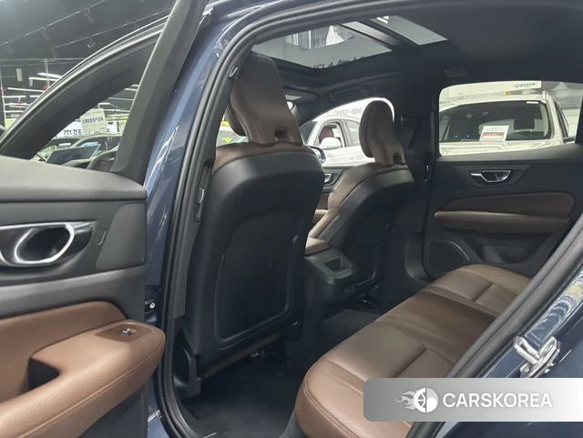 Volvo S60 id 4219240 из Китая 9