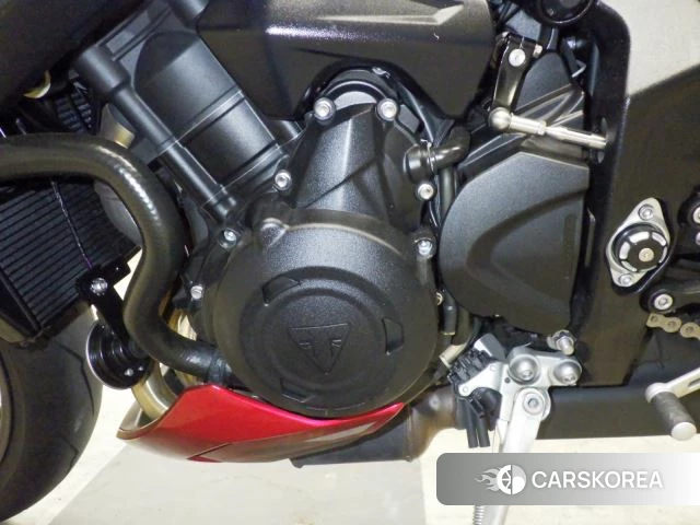 Engine photo