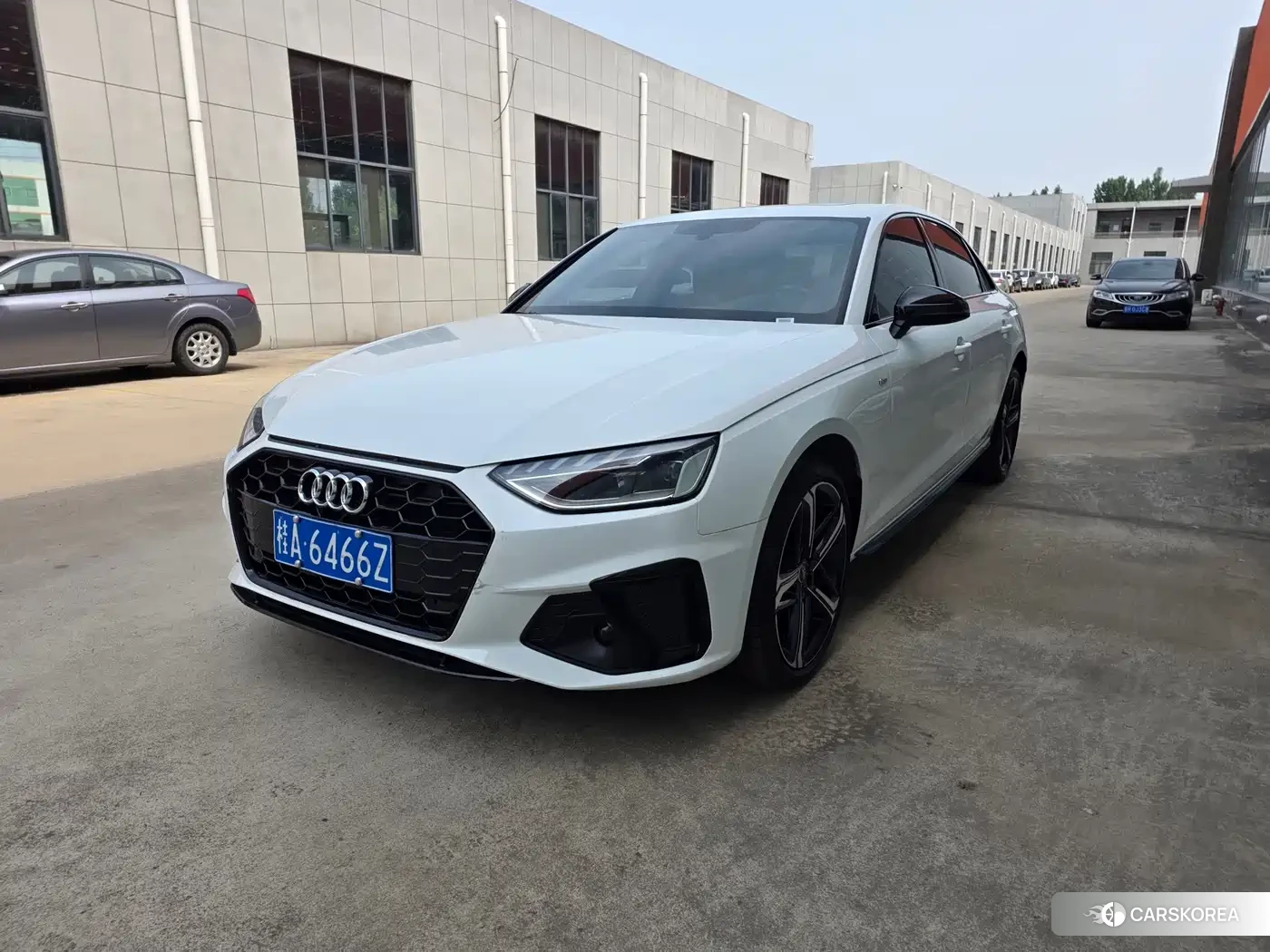 Audi A4L 2025 Белый из Китая, фото 4
