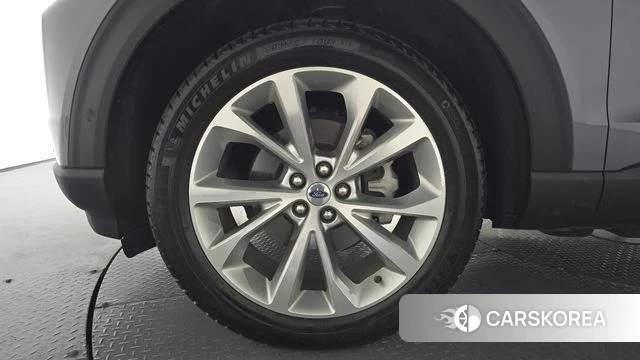 Ford Explorer 6th Generation id 4267905 из Кореи 27