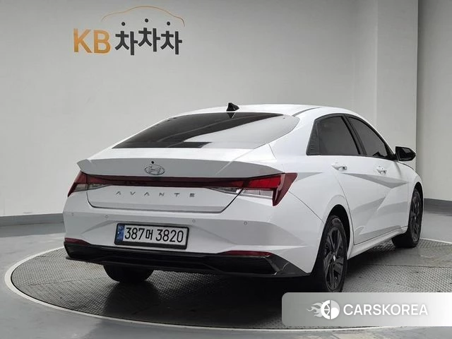 Hyundai Avante Hybrid (CN7) id 3859785 из Кореи 13
