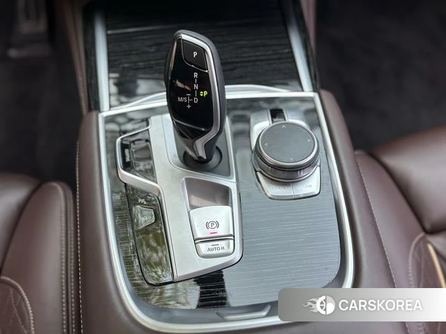 BMW 7 series id 4348582 из Китая 9