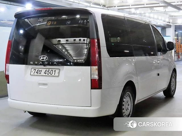 Hyundai Staria id 3992911 из Кореи 14