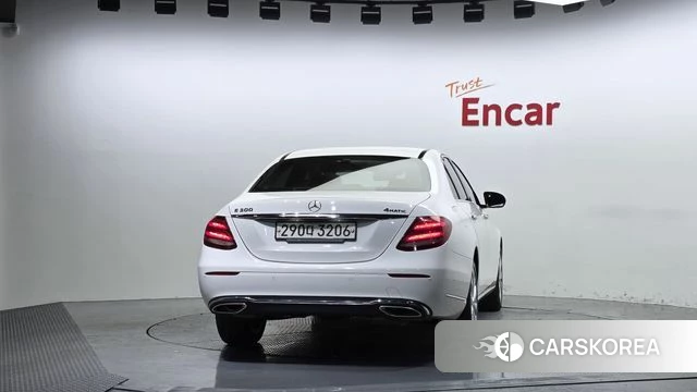 Mercedes-Benz E-Class W213 id 4759619 из Кореи 14