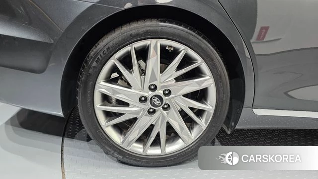 Hyundai The New Grandeur IG id 4389982 из Кореи 29