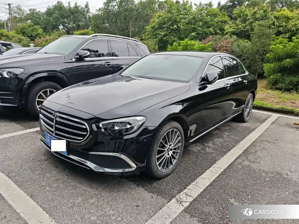 Mercedes-Benz E-Class id 4669374 из Китая 14