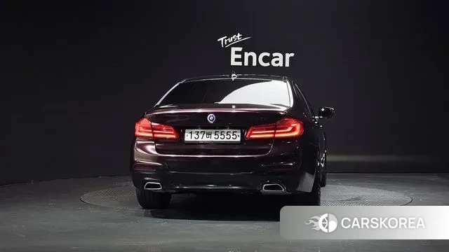 BMW 5 Series (G30) id 3166058 из Кореи 14