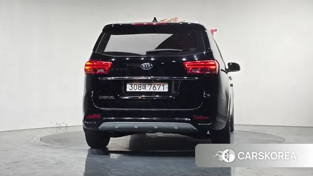 Kia The New Carnival id 3718653 из Кореи 14