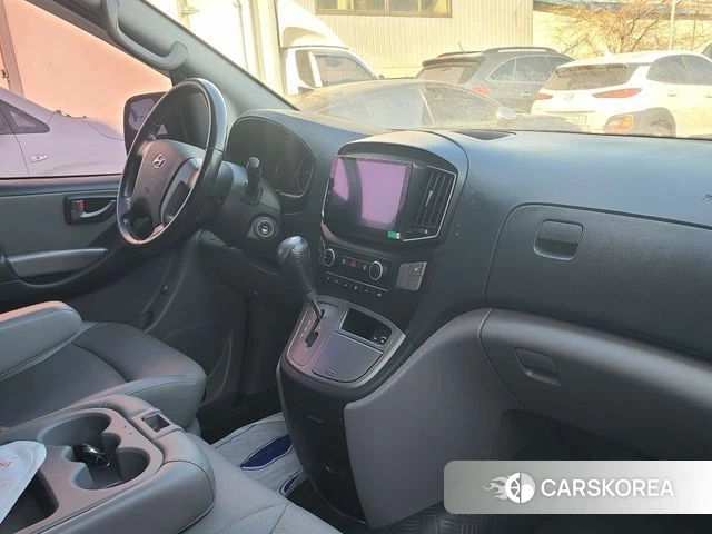 Hyundai The New Grand Starex 2018 Белый из Кореи, фото 4