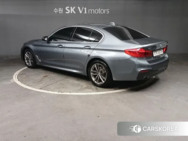 BMW 5 Series (G30) id 3552975 из Кореи 14