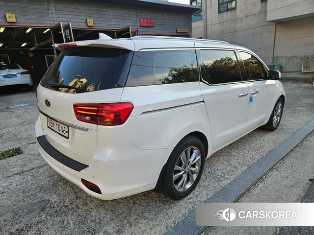 Kia The New Carnival id 4918655 из Кореи 14