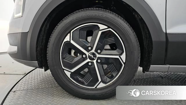 Kia Di Ol Nu Niro id 4293177 из Кореи 25