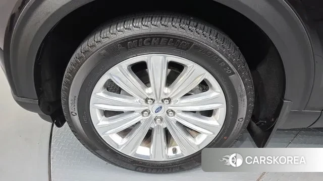 Ford Explorer 6th Generation id 3365666 из Кореи 14