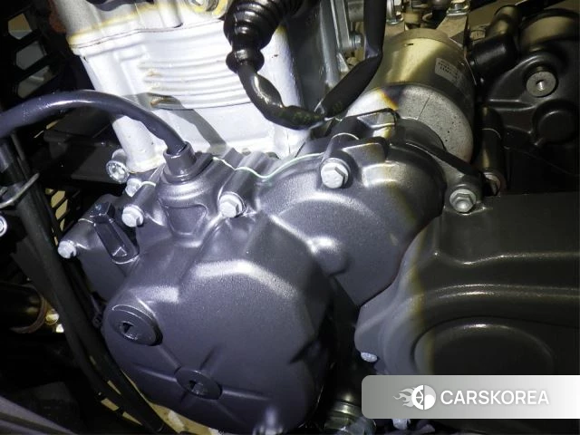 Engine photo