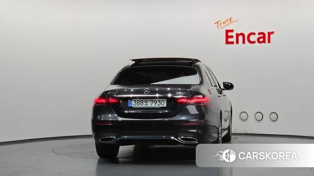 Mercedes-Benz E-Class W213 id 4763974 из Кореи 28