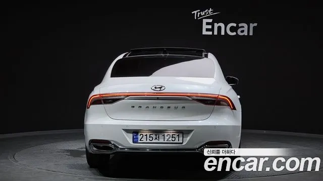 Hyundai The New Grandeur IG Hybrid id 2955349 из Кореи 14