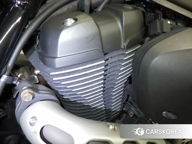 Engine photo