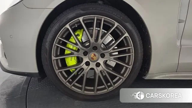 Porsche Panamera (971) id 3452476 из Кореи 14