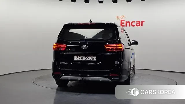 Kia The New Carnival id 3631842 из Кореи 14