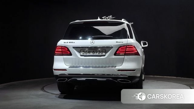 Mercedes-Benz GLE - Class W166 id 4269355 из Кореи 24