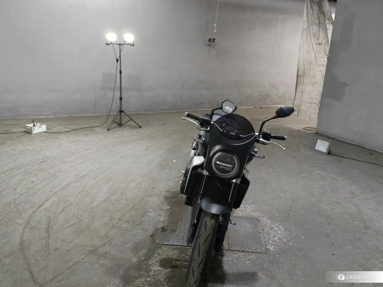 Проданный Honda CB1000R id 3949451 из Японии, фото 4