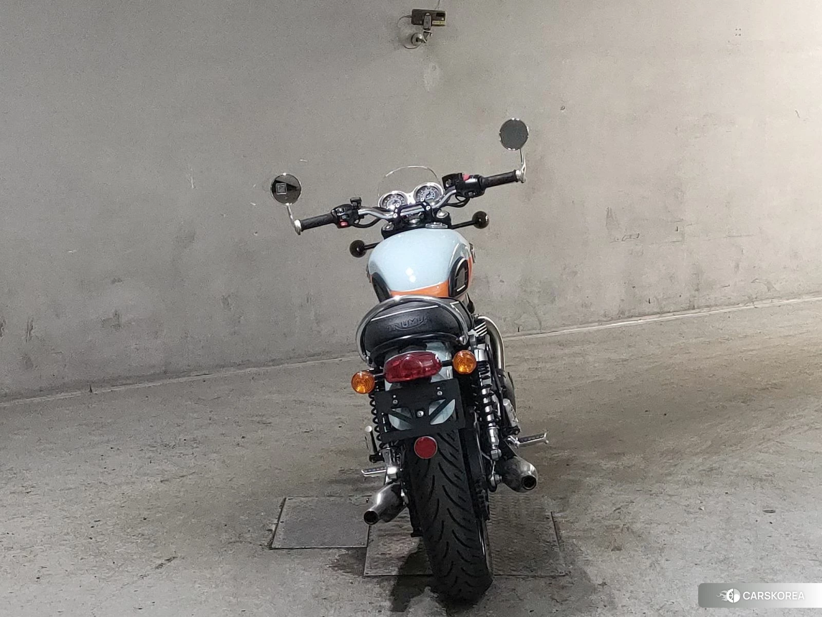 Triumph BONNEVILLE T100 2023 из Японии, фото 2