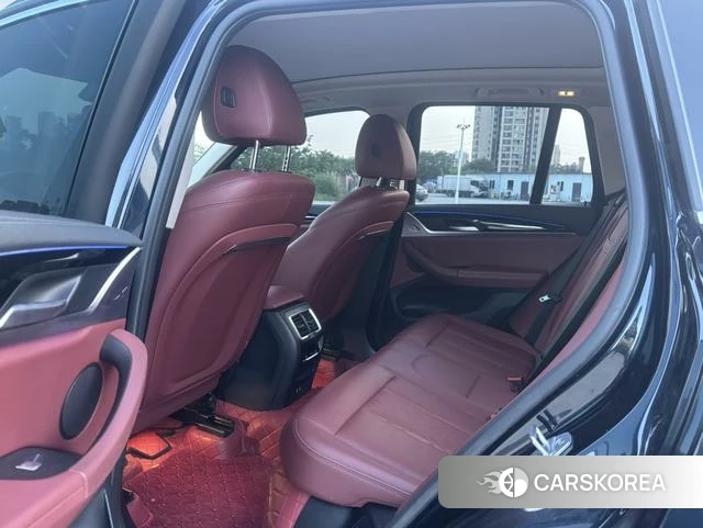 BMW X3 2022 Черный из Китая, фото 4