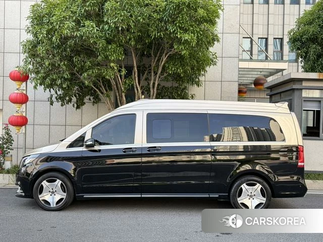 Mercedes-Benz V-class id 4341723 из Китая 26
