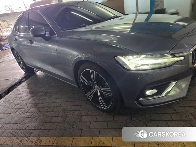 Volvo S60 3rd generation 2021 Серый из Кореи, фото 5