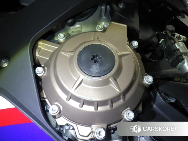 Engine photo