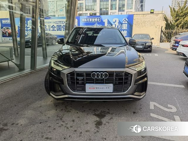Audi Q8 2024 Черный из Китая, фото 4