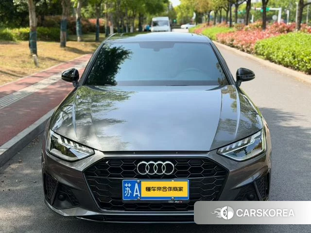 Audi A4L 2023 Темно-серый из Китая, фото 4