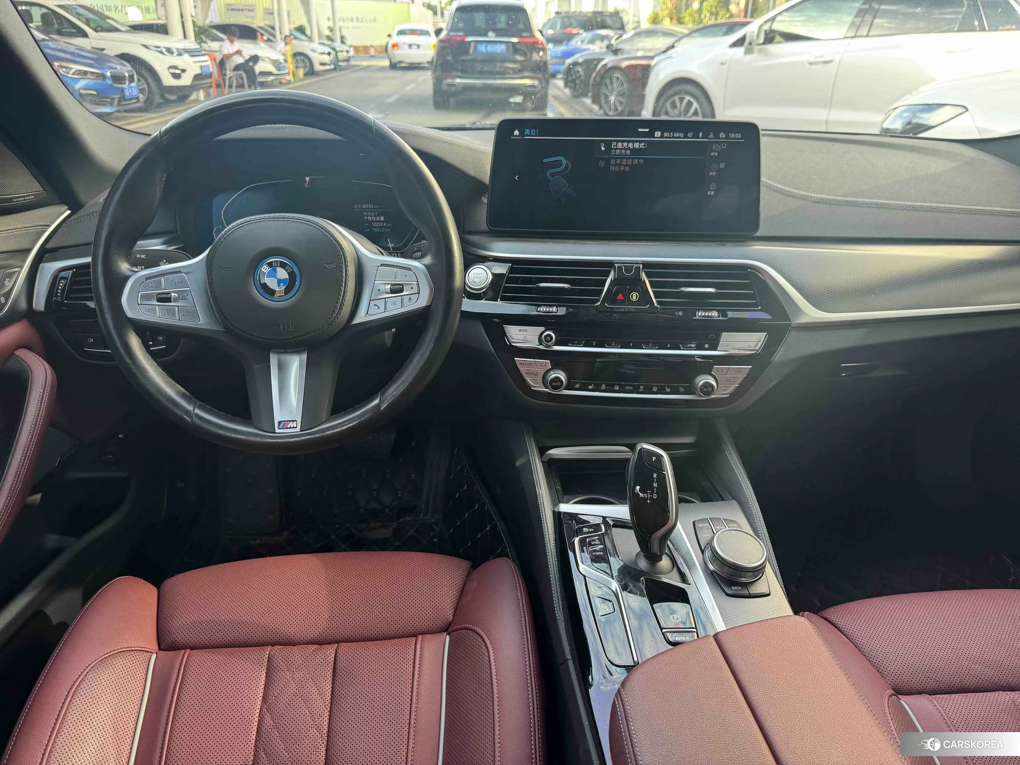 BMW 5 series PHEV 2021 Черный из Китая, фото 4