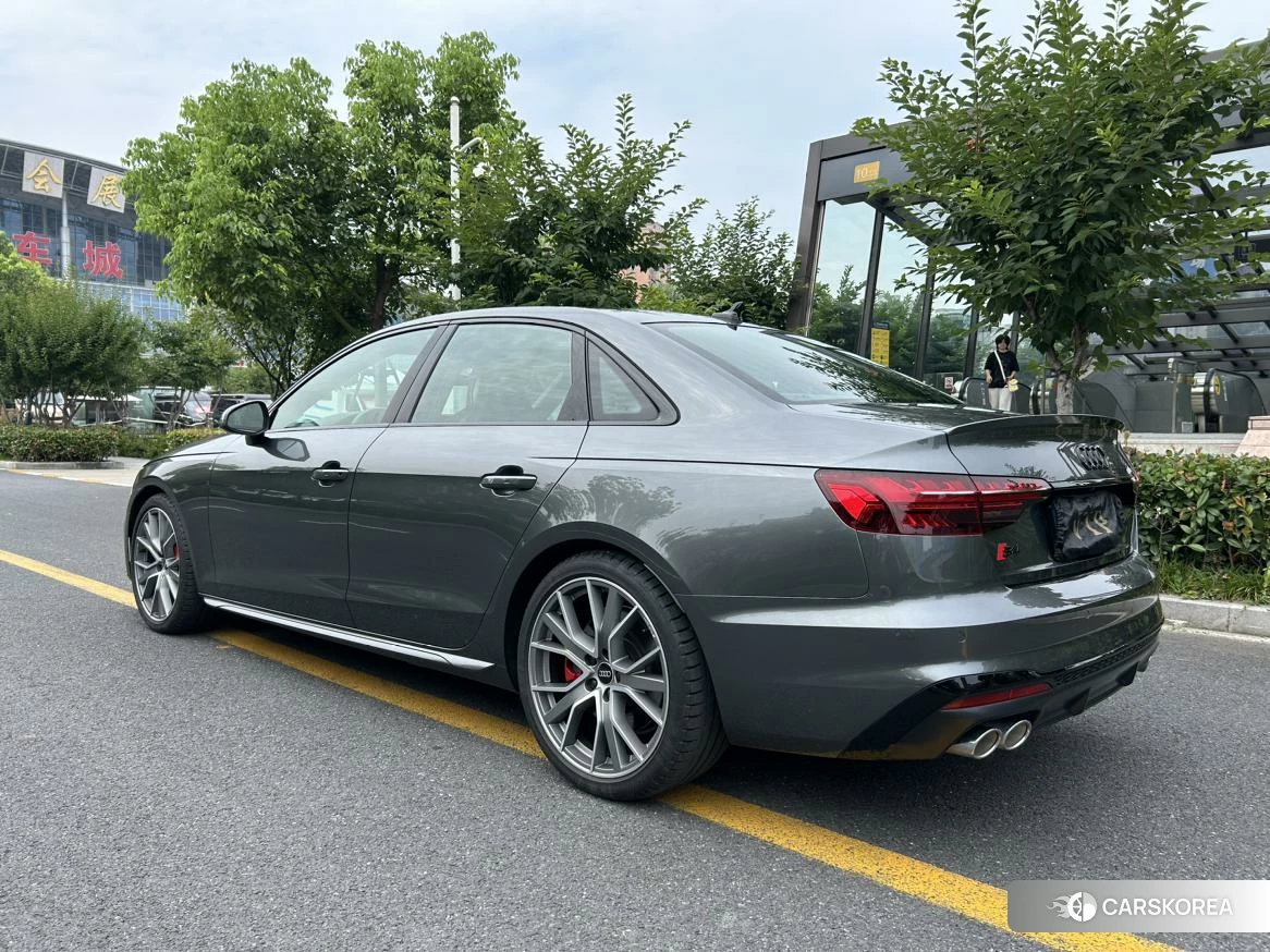 Audi S4 id 4514903 из Китая 10