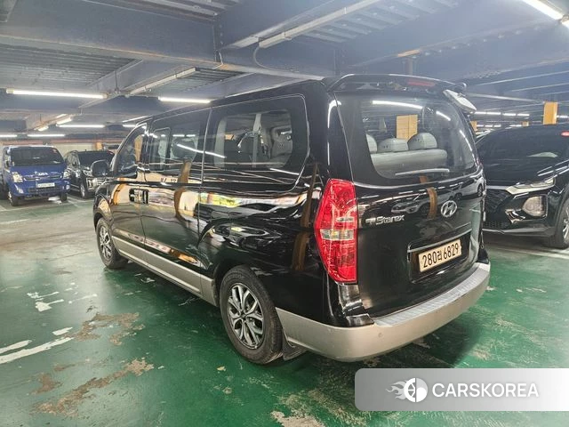 Hyundai The New Grand Starex id 4647665 из Кореи 13