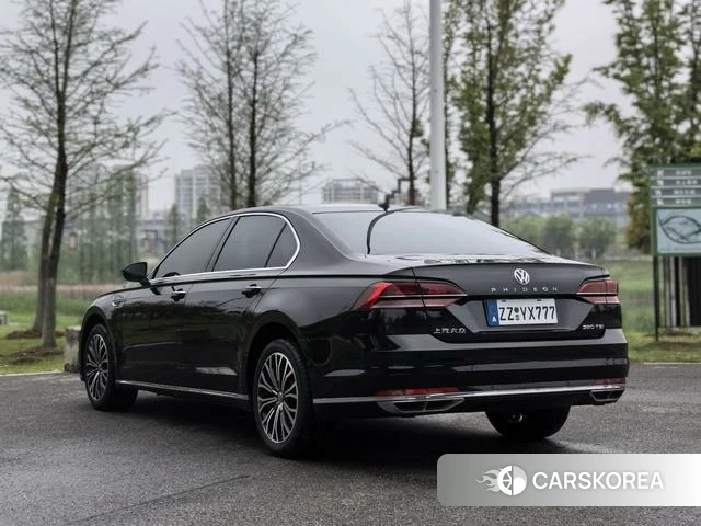 Volkswagen Huiang id 4254566 из Китая 13