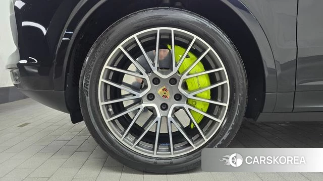 Porsche Cayenne (PO536) id 4551133 из Кореи 26