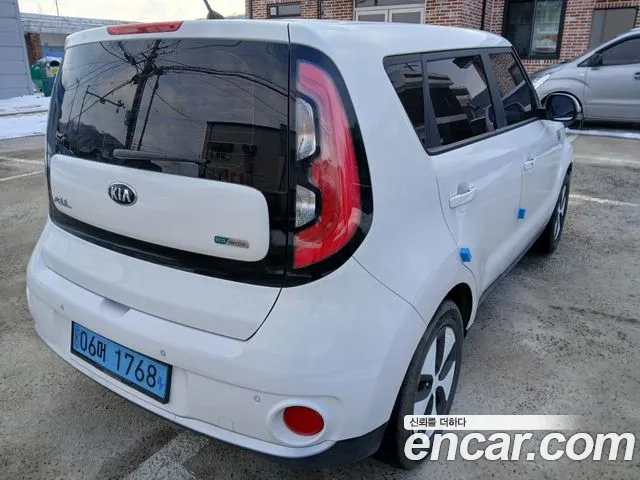 Kia Soul EV id 2956965 из Кореи 14