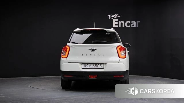 Ssangyong Tivoli Air id 4430330 из Кореи 14
